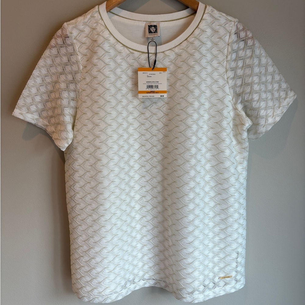 Anne Klein Cream Textured Short Sleeve Top with Subtle Trim